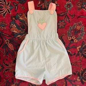 Stitchy Fish strawberry romper 4T.